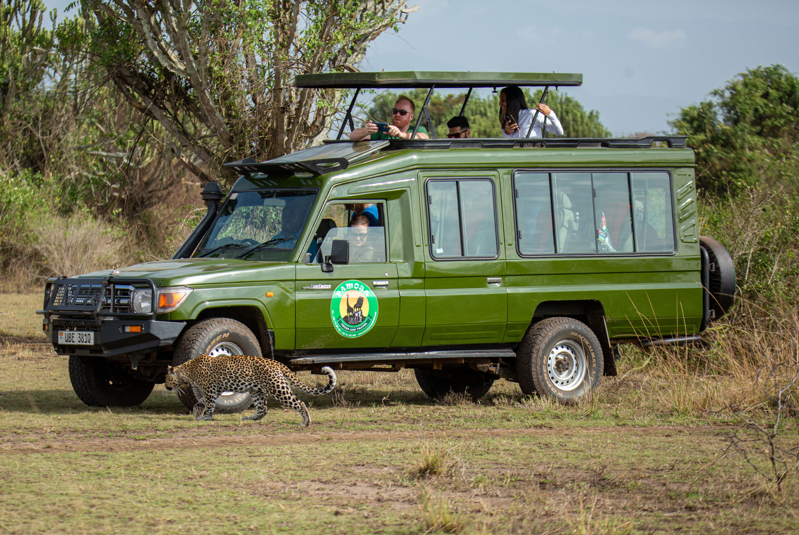 8-Day Uganda Gorillas and Wildlife Luxury Safari
